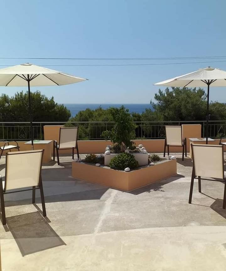 Hermes Agia Marina  Esterno foto