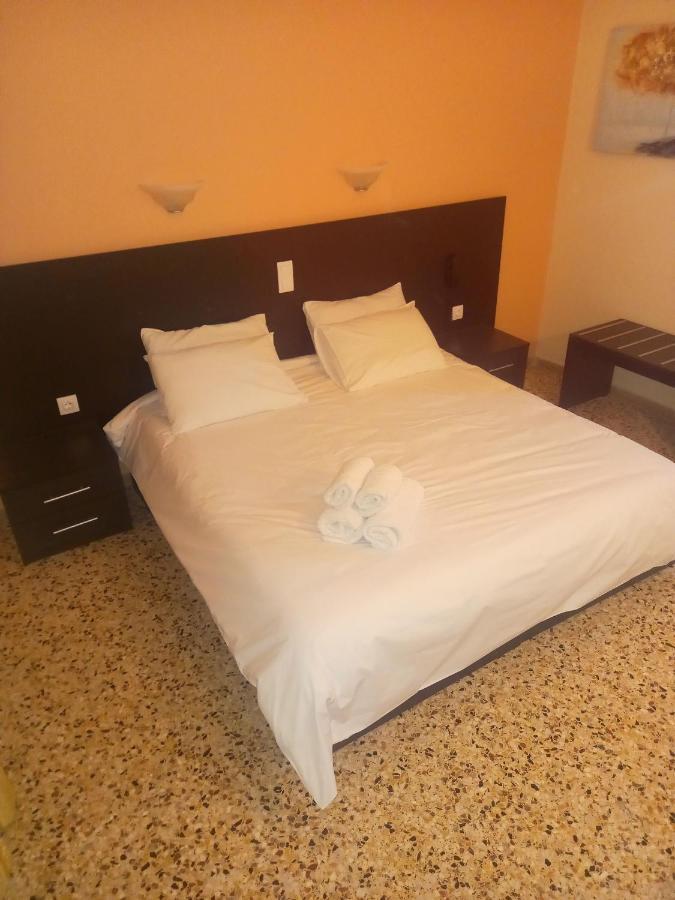 Hermes Agia Marina  Esterno foto