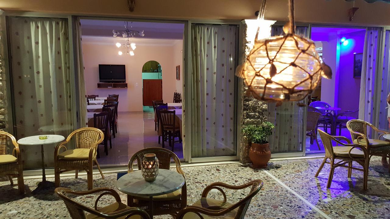 Hermes Agia Marina  Esterno foto
